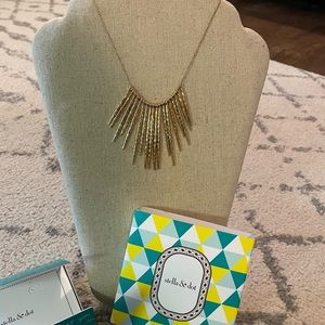 Gold fringe Stella & Dot necklace. Adjustable length.